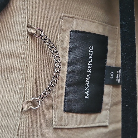 Banana Republic - Women's Green Khaki Utility Jacket - Size Large - Picture 2 of 4